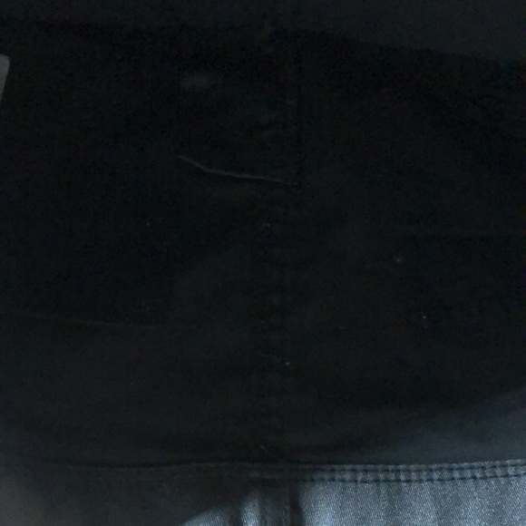 Black patent leather skirt - Picture 4 of 4